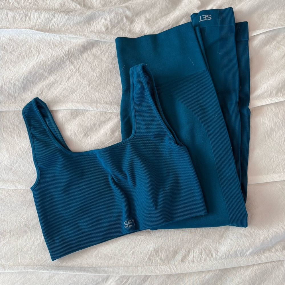 SET Active Women's Blue Sports Bra and Leggings